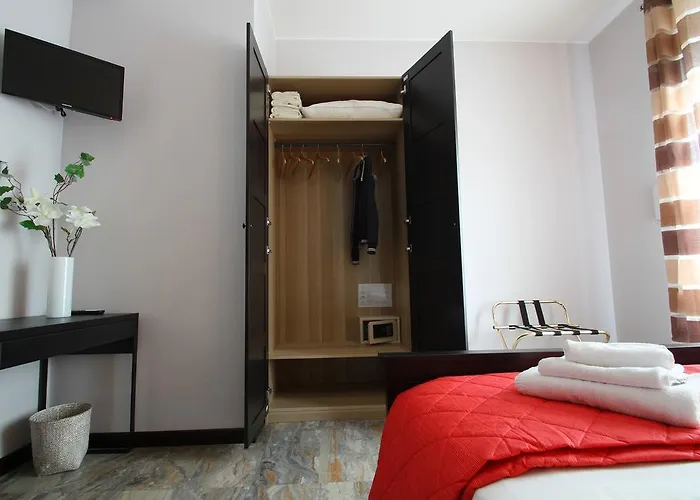 Pensjonat Milanorooms Bacone Self Check-in 3*